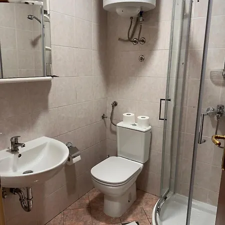 بيت ضيافة Park Zibert 3*